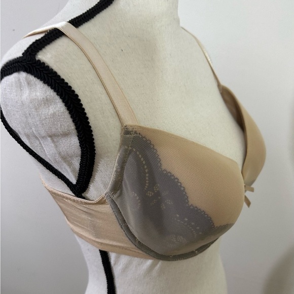 Barely Breezies. sz 38C bra. Sand color with gray lace accent - Picture 6 of 10